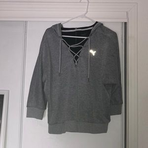 • puma sweatshirt / hoodie •